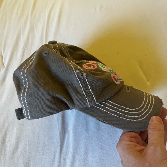 KBethos Queen of the Camper Hat - Picture 5 of 6